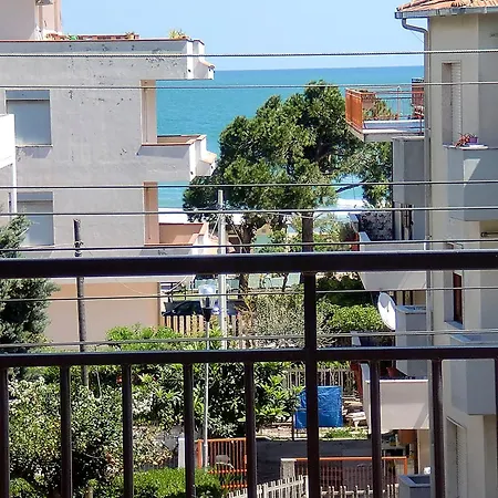Residenza Lacasame' - 50 M Dalla شقة سيلفي مارينا